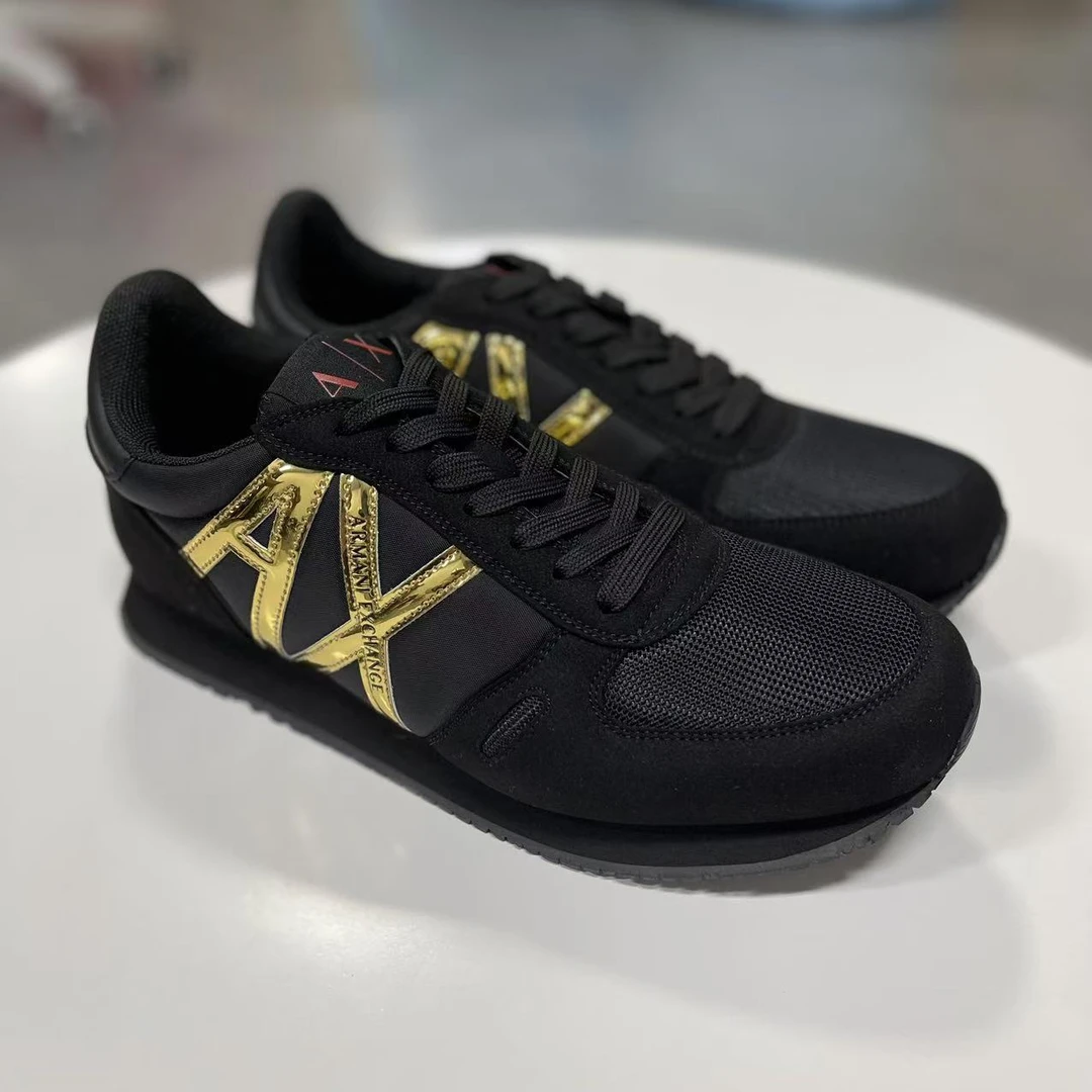 AX ARMANI EXCHANGE/阿玛尼男士时尚轻便透气低帮休闲鞋 XUX017