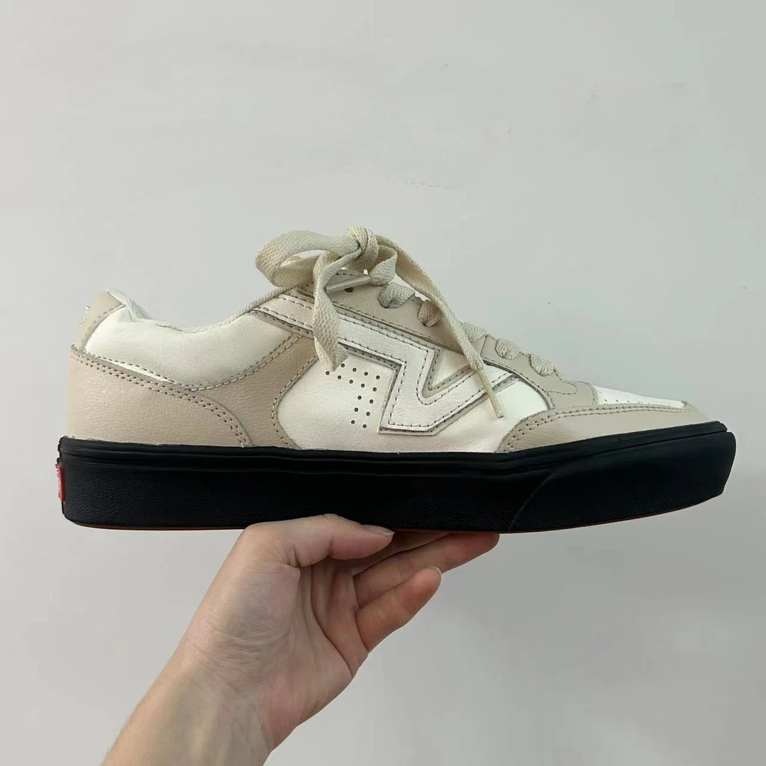 VANS/范斯 无原盒福利Vans微瑕百搭经典舒适厚底潮流板鞋PH049