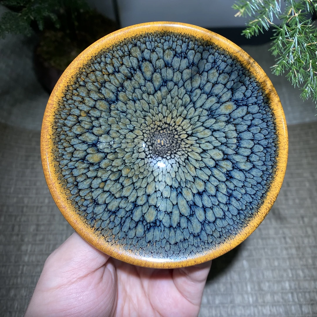 《青羽鹧鸪斑》斗笠器型（茶盏）