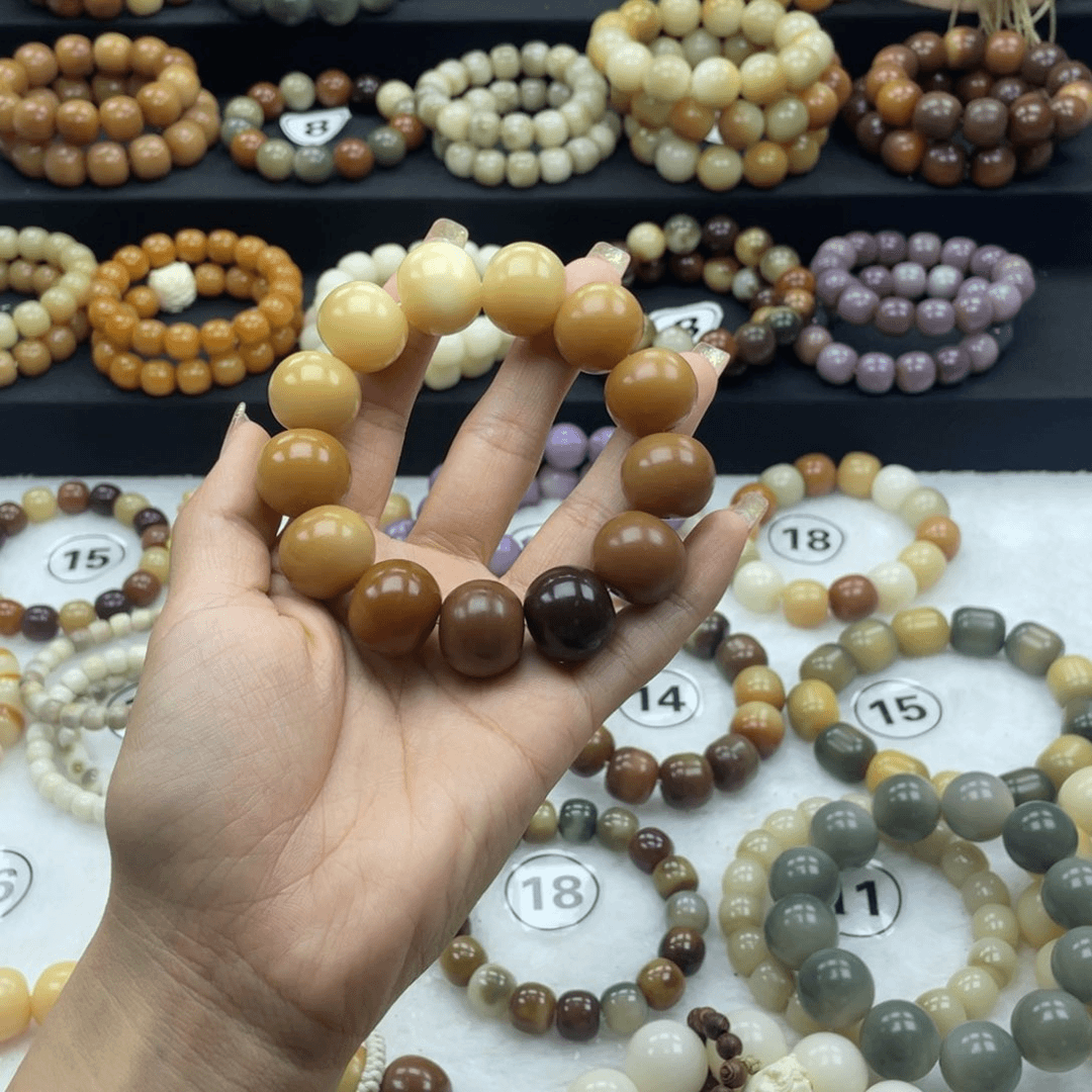 白玉菩提吊坠干磨