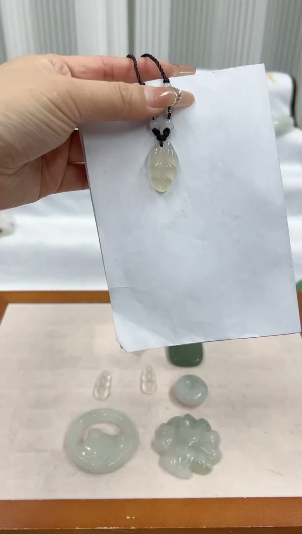 【闪购商品】玛瑙/玉髓吊坠(不含链)未镶嵌44/吊坠