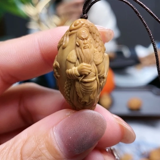 橄榄核核雕橄榄核