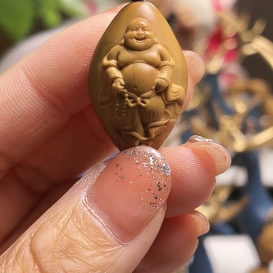 橄榄核核雕橄榄核