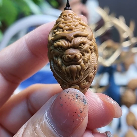 橄榄核核雕橄榄核