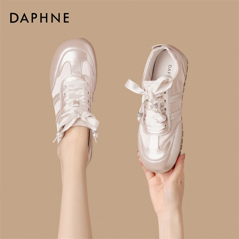 达芙妮品牌正品时尚休闲鞋百搭舒适软底夏季女士韩版穿搭运动系带