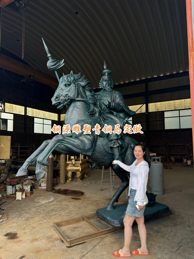 铜源雕塑制作3米高青铜马景观雕塑 景区各类雕塑摆件订做