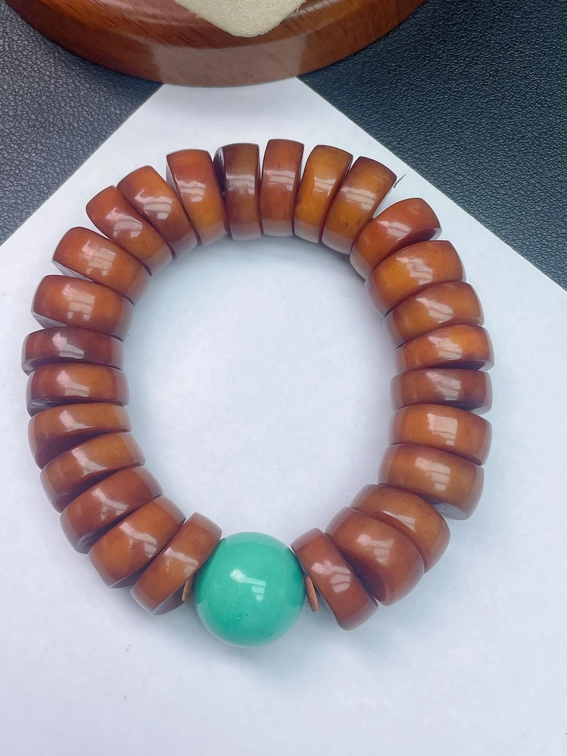 呼呼 药片绿顶珠DIY手链Q138