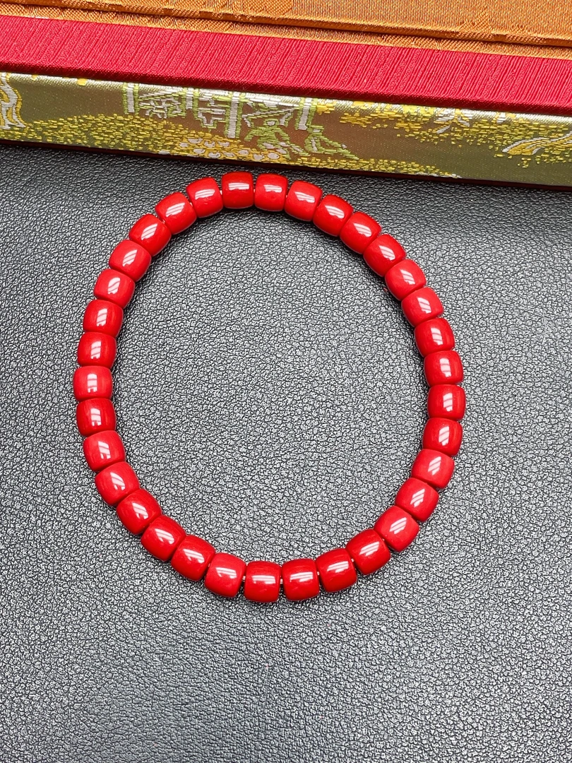 红色6mm桶珠手链Q603