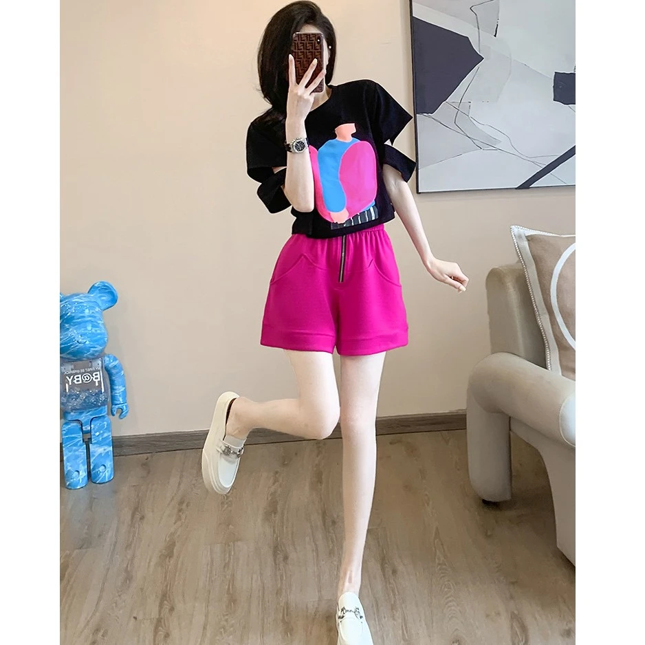 潮牌时尚休闲套装女夏新款设计感减龄印花T恤圆领短袖短裤两件套