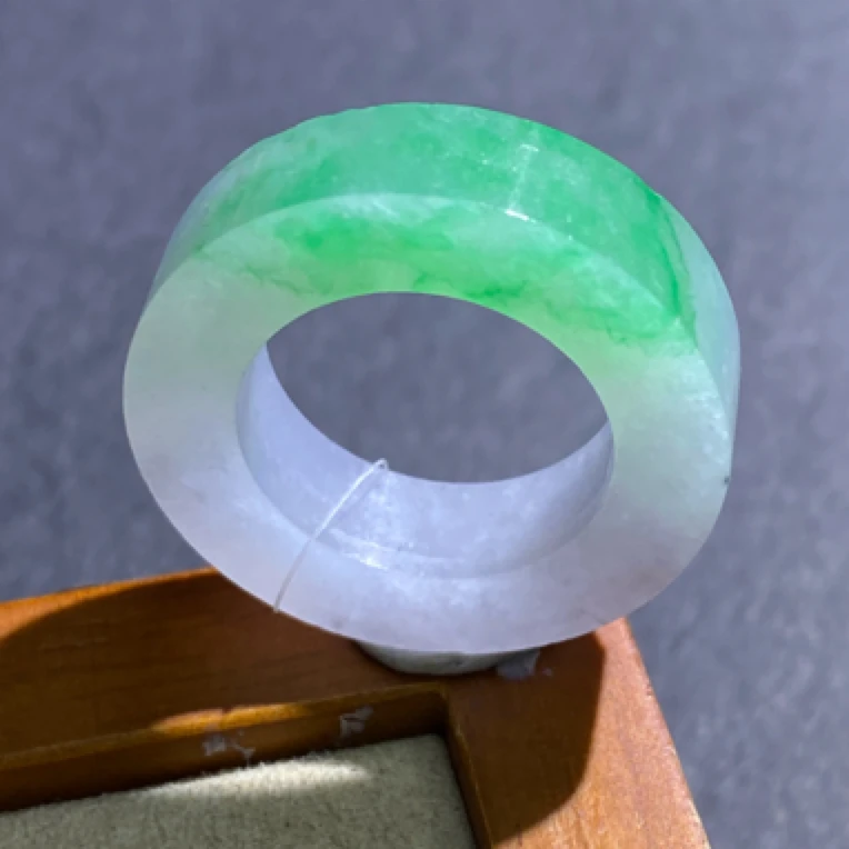 【杨玉环】天然A货翡翠戒DC0209，毛货12圈口以上
