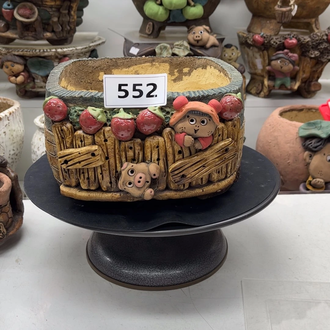 红陶20CM以下一**舍花盆552一方