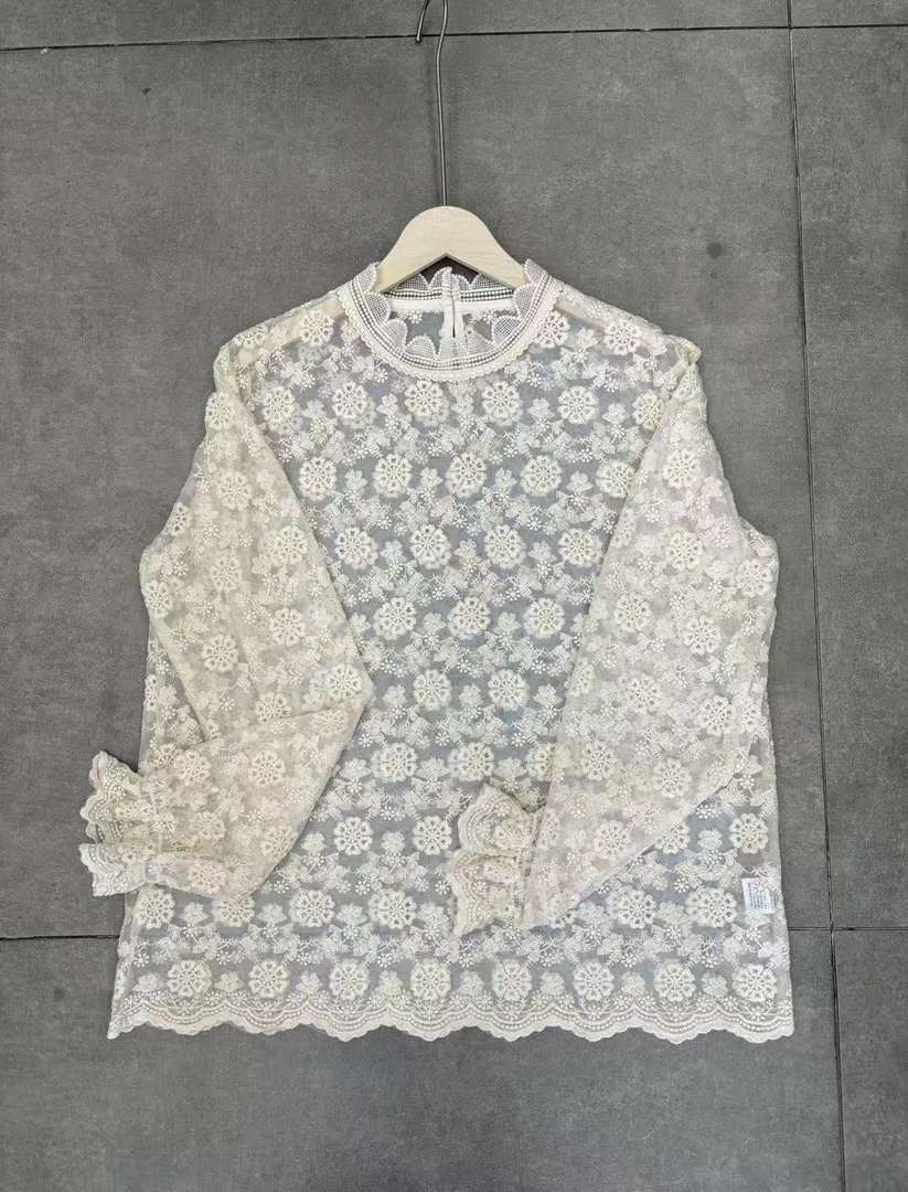 花花推荐仙气透明蕾丝打底衫