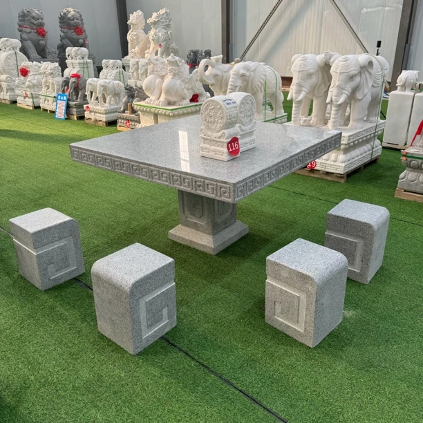 石头桌子石凳子一套石雕方桌大理石花岗岩户外石桌公园庭院家用