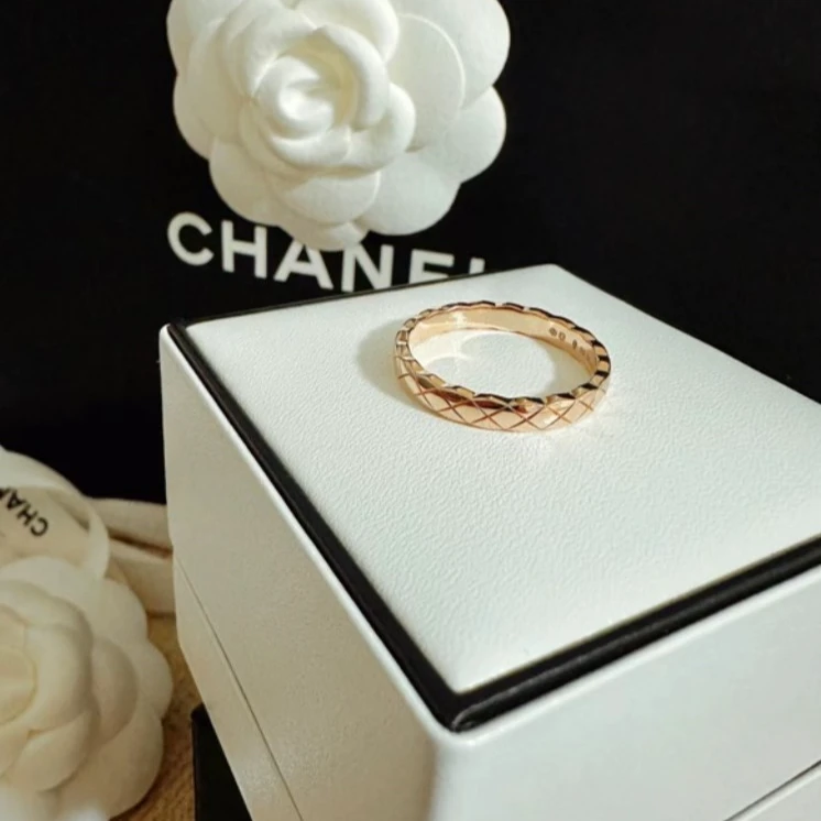 99新 Chanel/香奈儿 -120久久 Coco Crush 菱格戒指 18K玫瑰金52