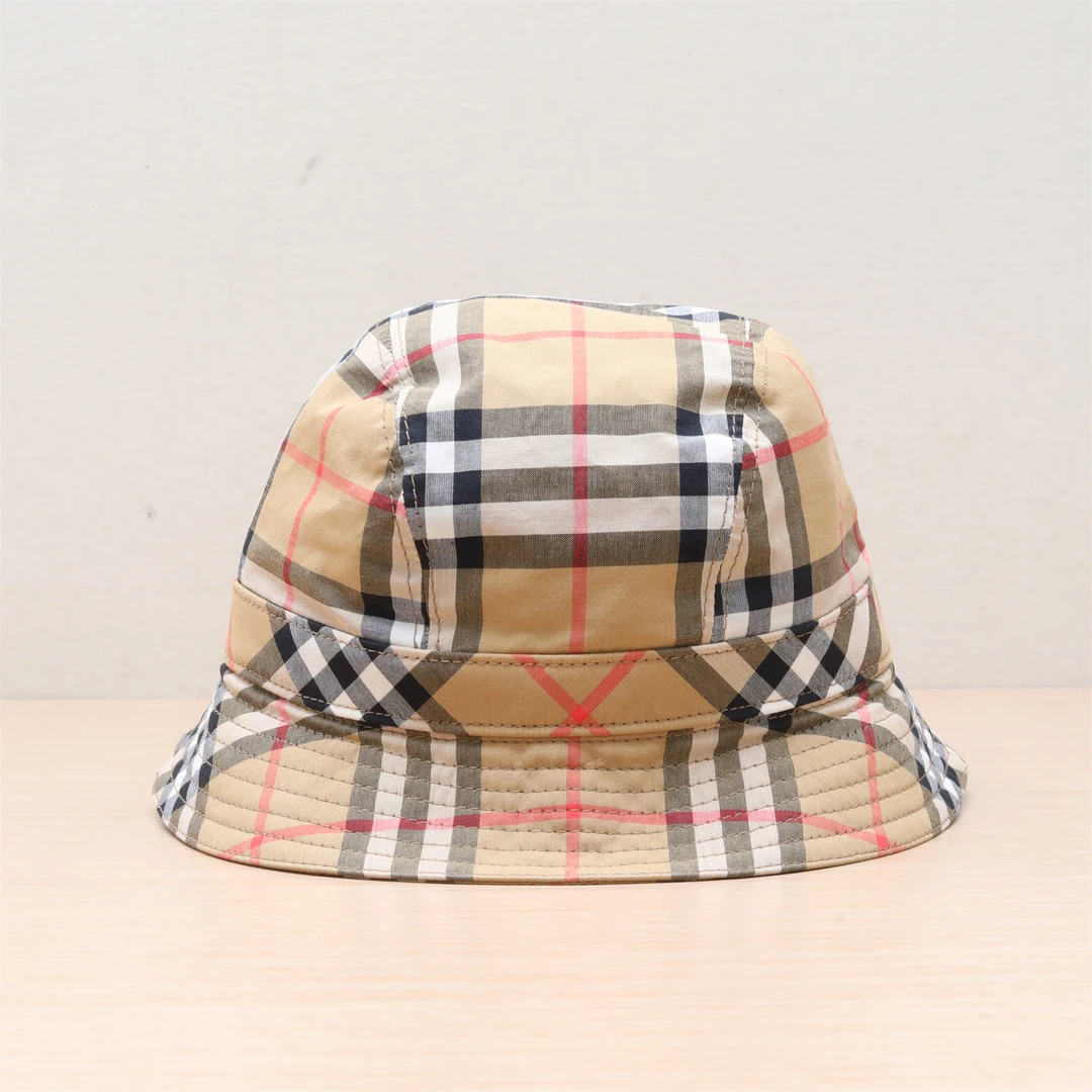 99新 BURBERRY/博柏利 黑黑精选 P234450803帽子 巴宝莉格子 棉 M