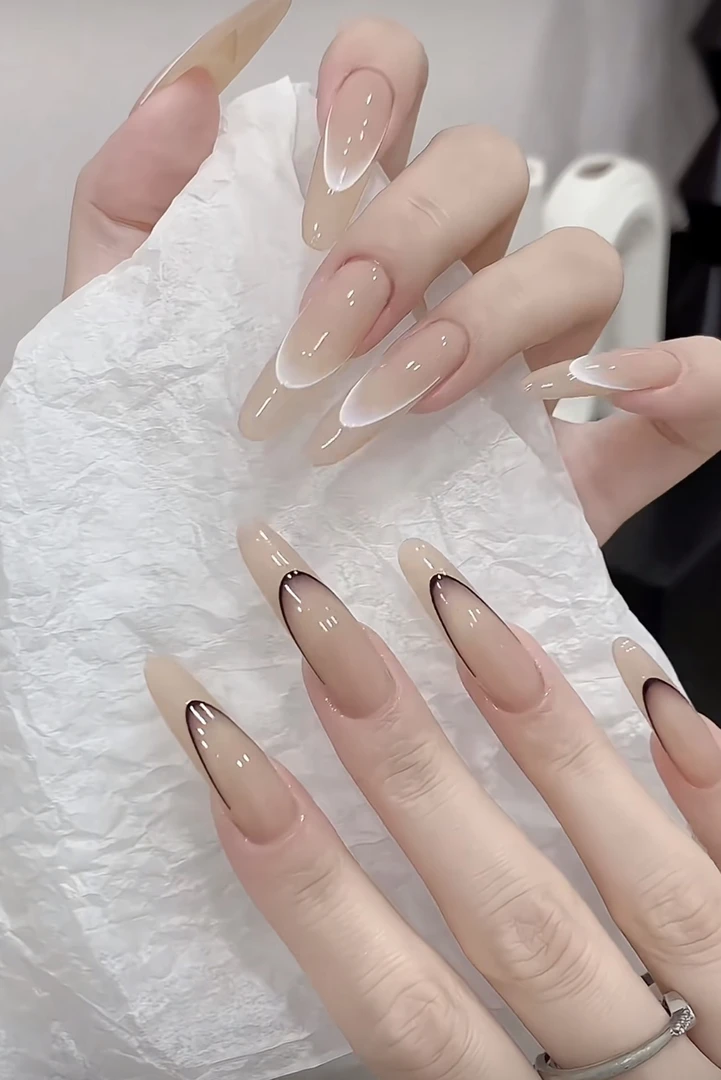 MY纯手工穿戴甲简约大气显白气质仙女秋冬新款裸色纯欲冰透