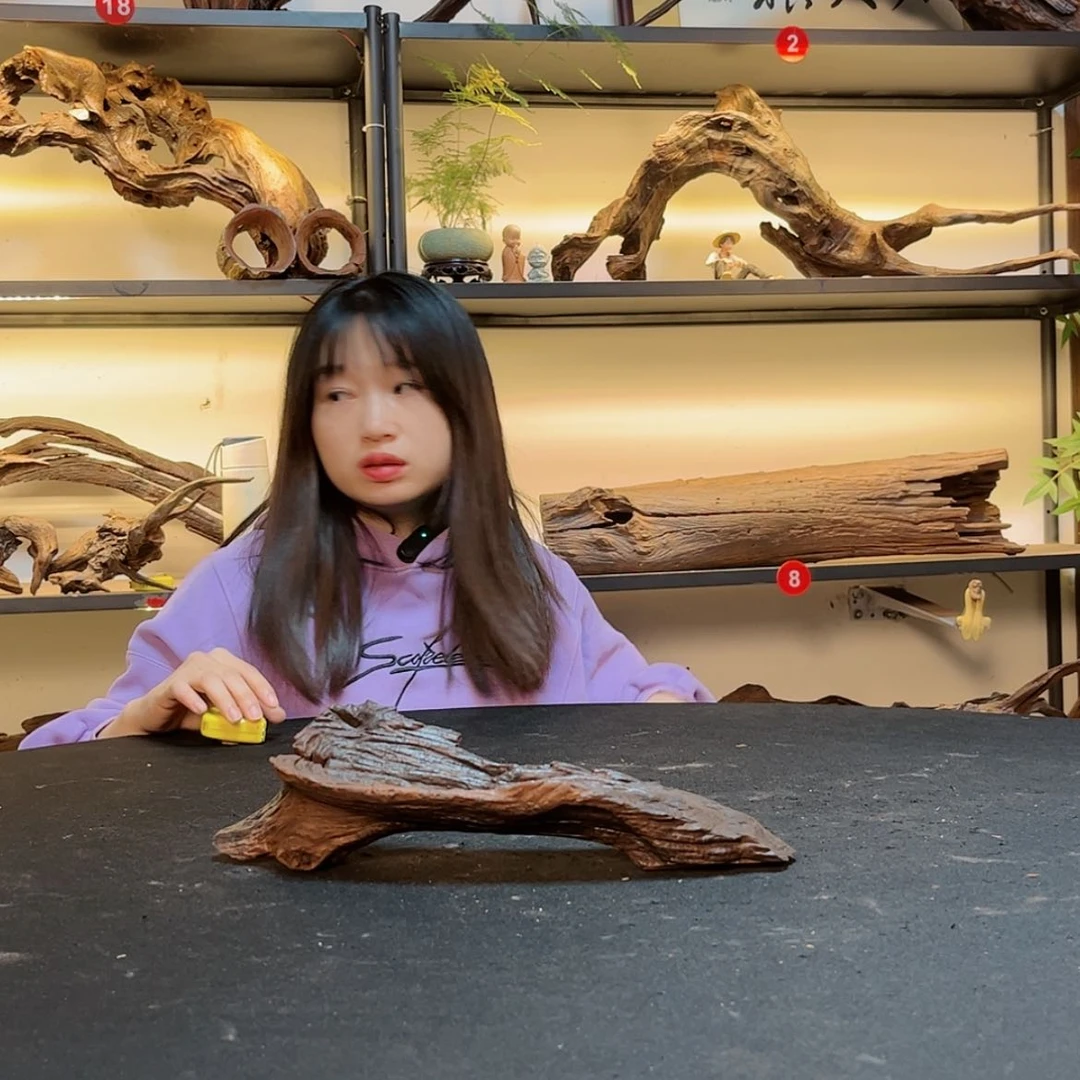 【闪购商品】密胺摆件姑****）H707