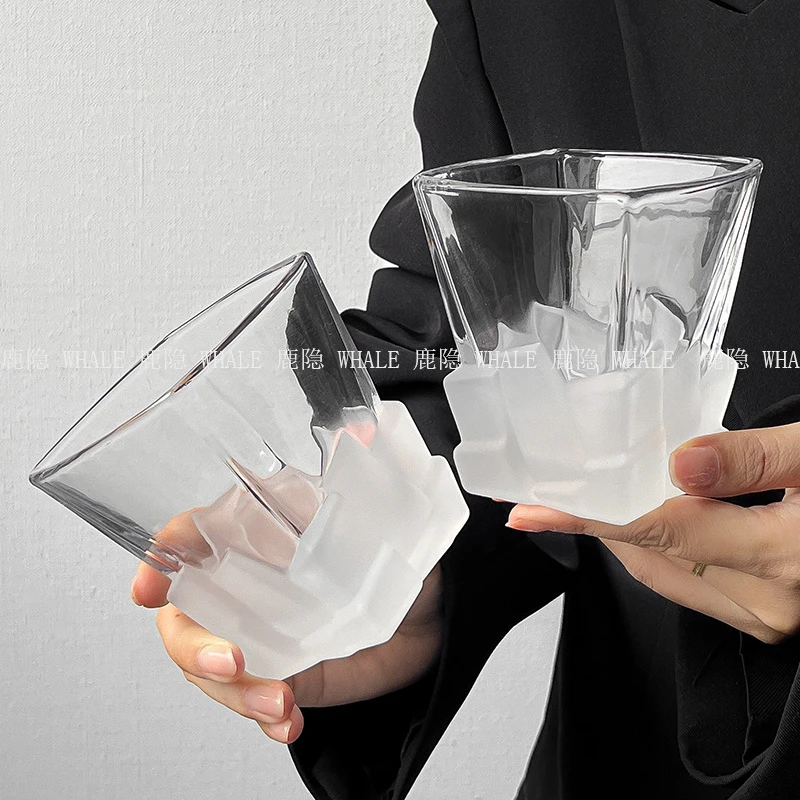 艺术小众设计磨砂质感冰块杯酒杯轻奢高级玻璃杯创意