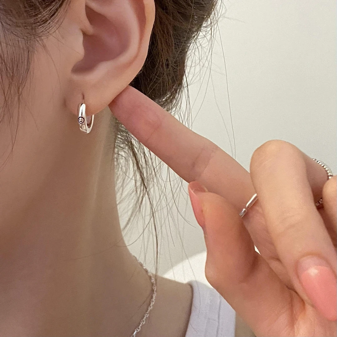 铜合金耳饰  笑脸金属耳圈女个性耳扣ins简约冷淡风耳钉耳环耳饰