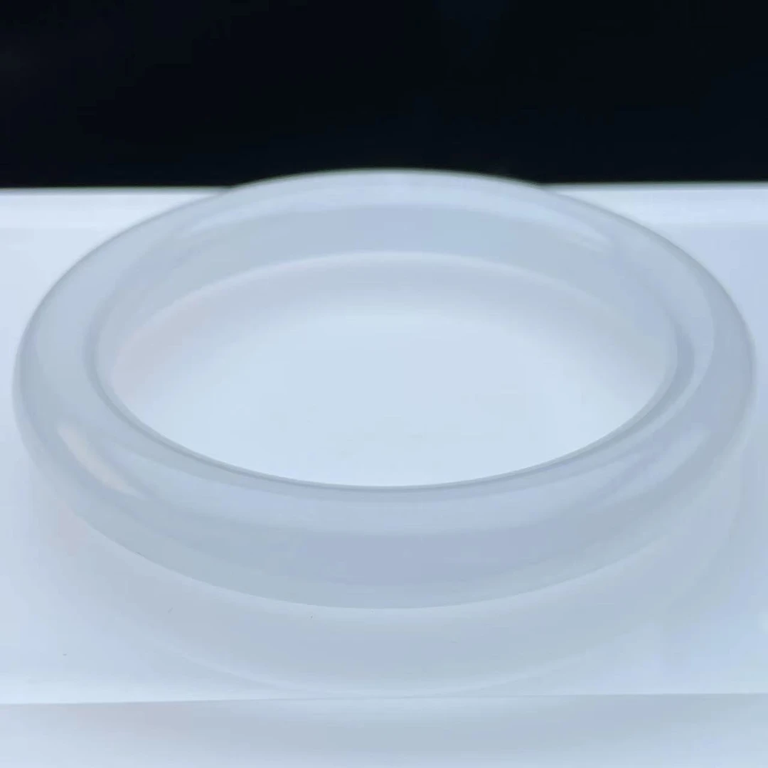 【赏悦珠宝】天山翠冰玉圆条手镯（多样发）