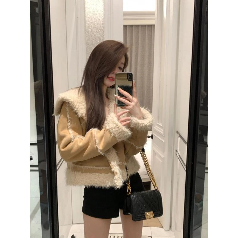 冬季新款美拉德小香风皮毛一体羊羔绒外套女加绒加厚棉服防寒上衣