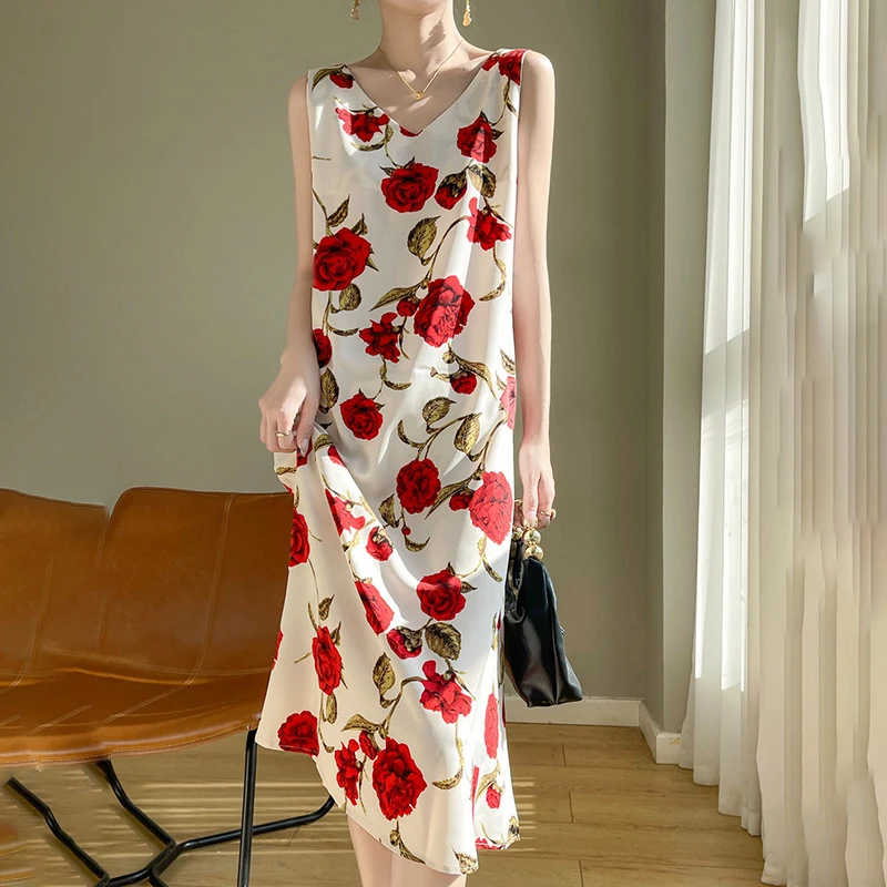 真丝缎面2025春夏新款女V字领连衣裙印花时尚气质长裙无袖吊带