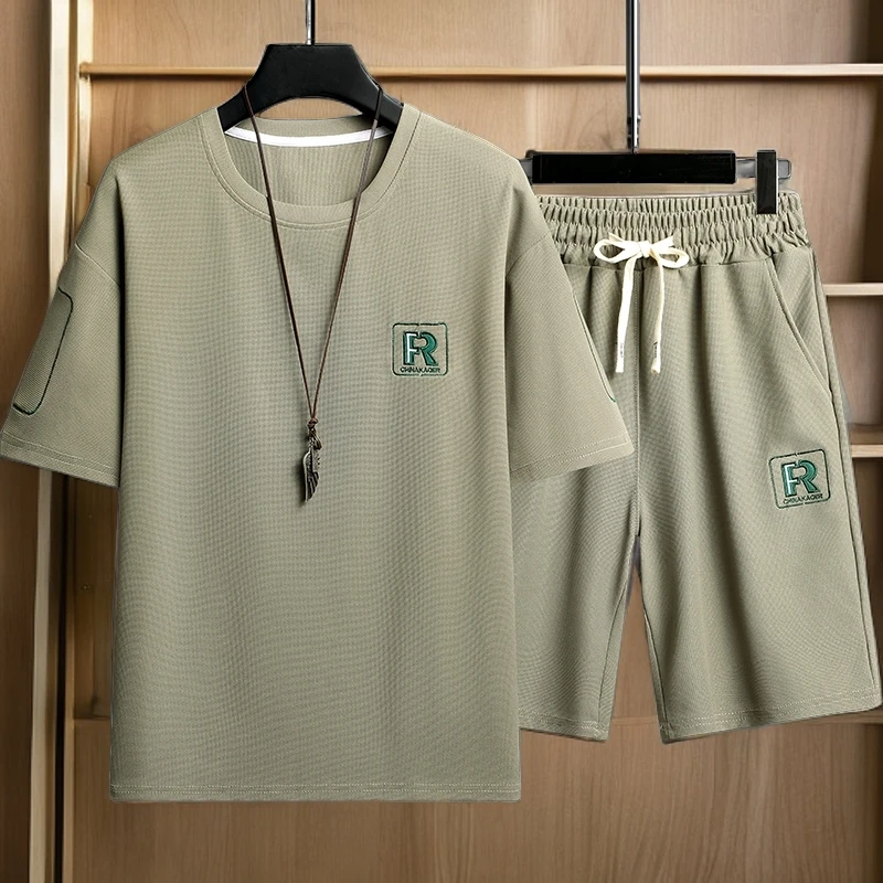 夏季新款短袖t恤短裤套装休闲时尚运动薄款宽松男士夏天两件套潮