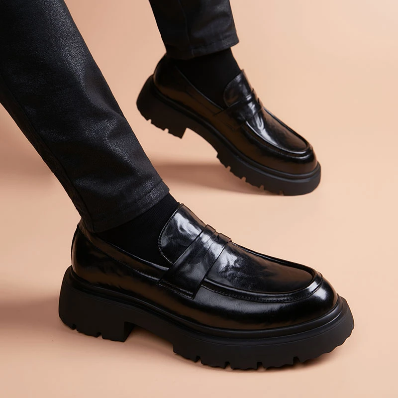 休闲皮鞋男2025新款豆豆鞋男鞋商务正装真皮透气套脚一脚蹬乐福鞋