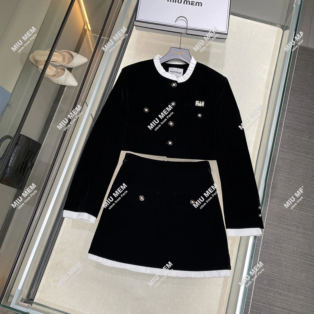 MIUMEM法式丝绒花边套装圆领外套+高腰半裙DY5429