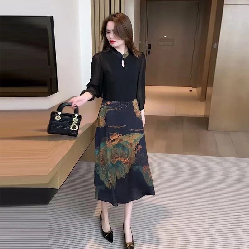 2024年春夏季新款新中式假两件气质女国风复古盘扣碎花拼接裙子