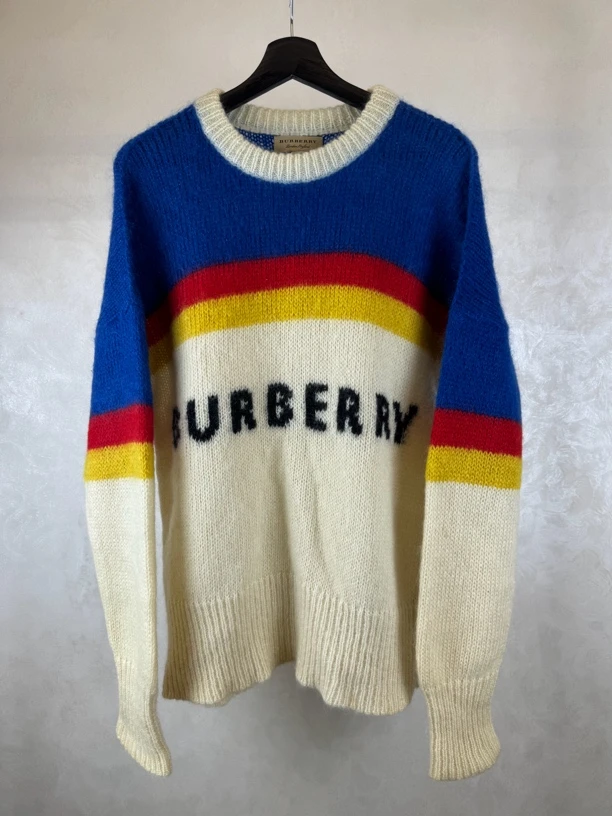 准新/Burberry彩虹拼色毛衣/M码/M00174