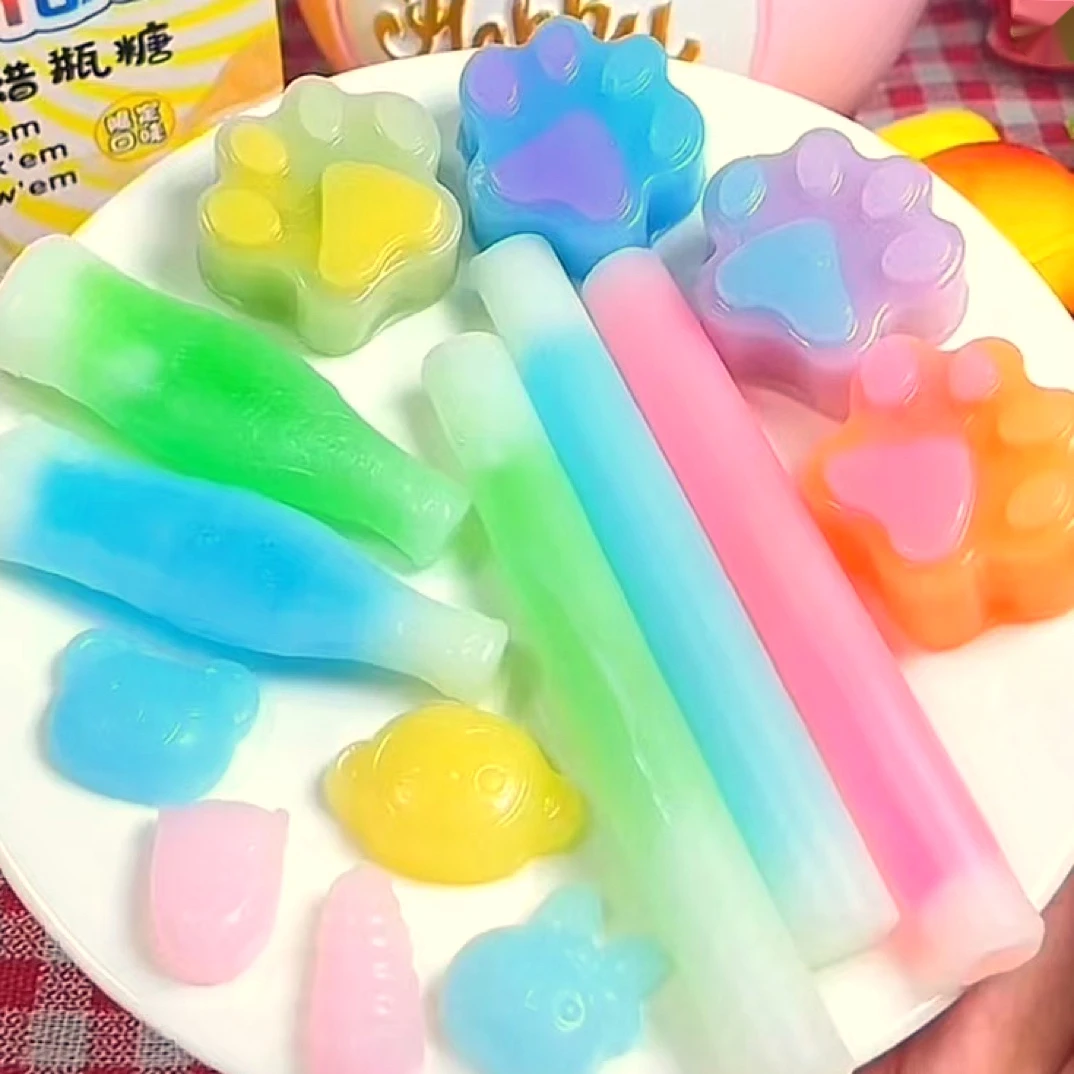 蜡瓶糖网红蜡瓶蜡棍一口秒童年蜡瓶糖夹心蜂蜡咀嚼香甜腊瓶糖果