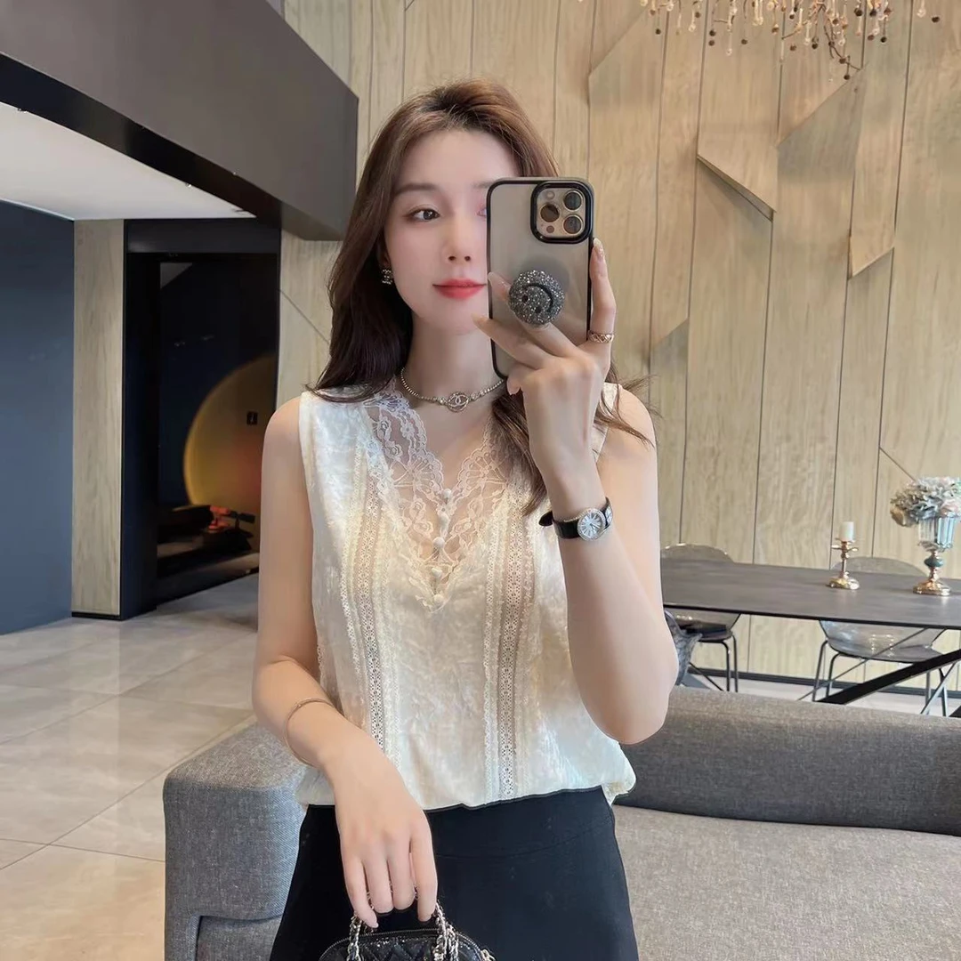 【大静静】蕾丝丝绒高级性感纯欲背心1570