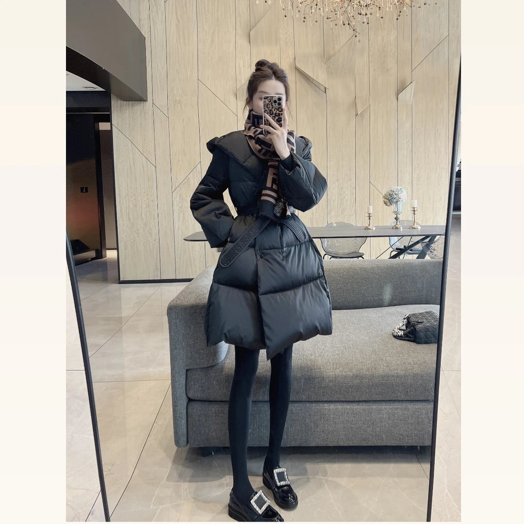 【大静静】欧版高级大翻领黑色显瘦鹅绒面包服中长款韩版1694