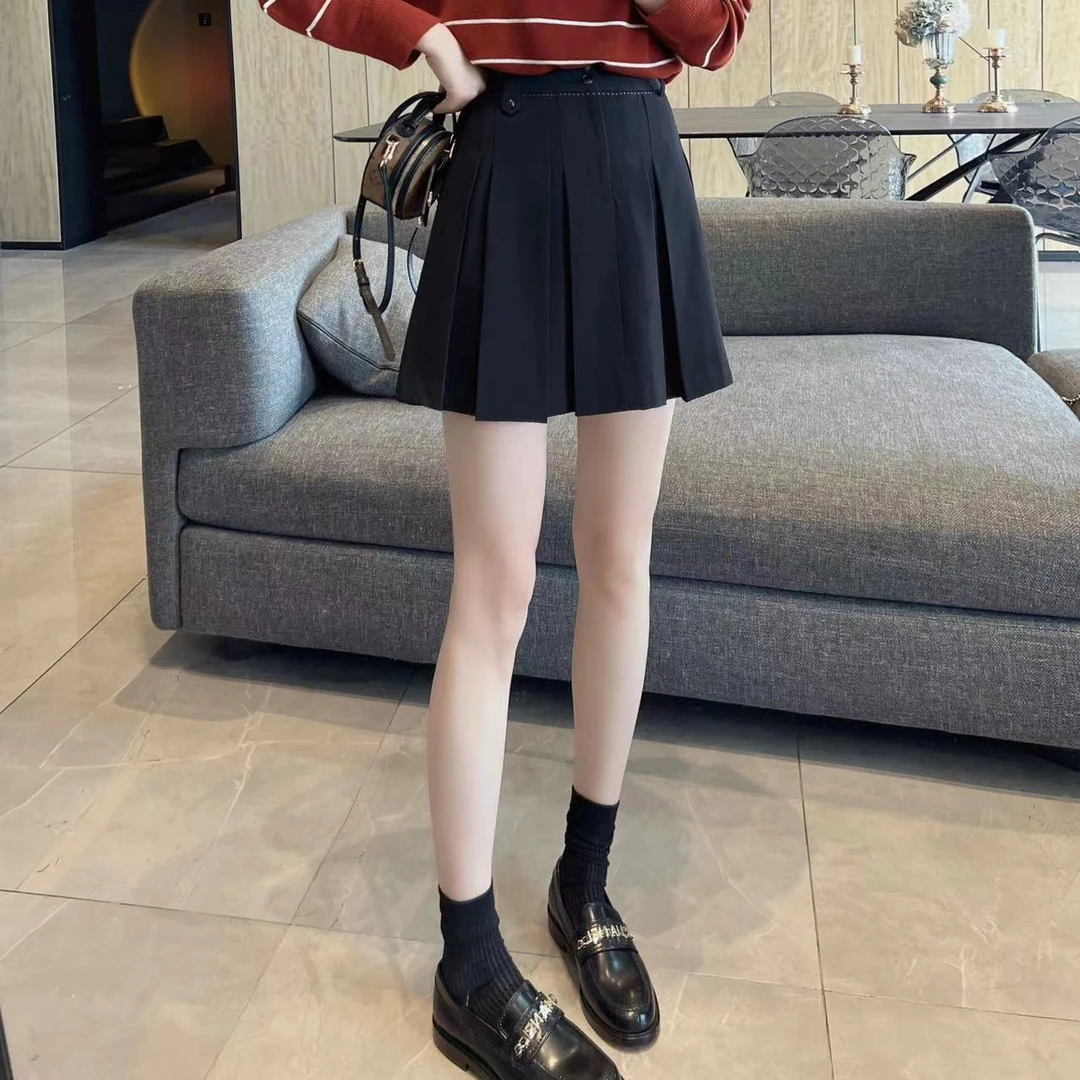 【大静静】简约休闲线条设计百搭黑色百褶裙DJJ1601