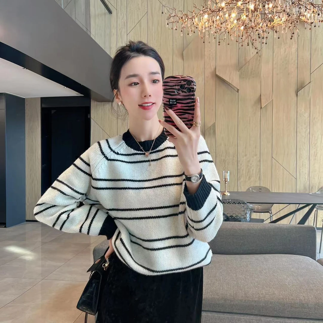 【大静静】秋冬撞色软糯套头条纹长袖针织衫