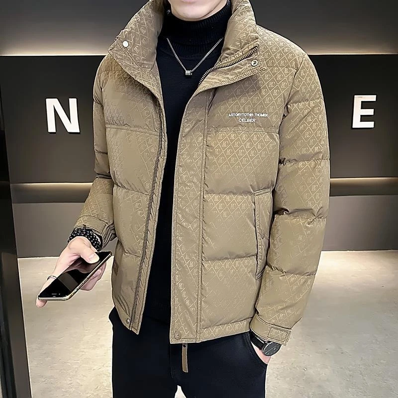 波司澄轻薄羽绒服男短款冬季潮牌2023新款立领印花痞帅加厚男士冬