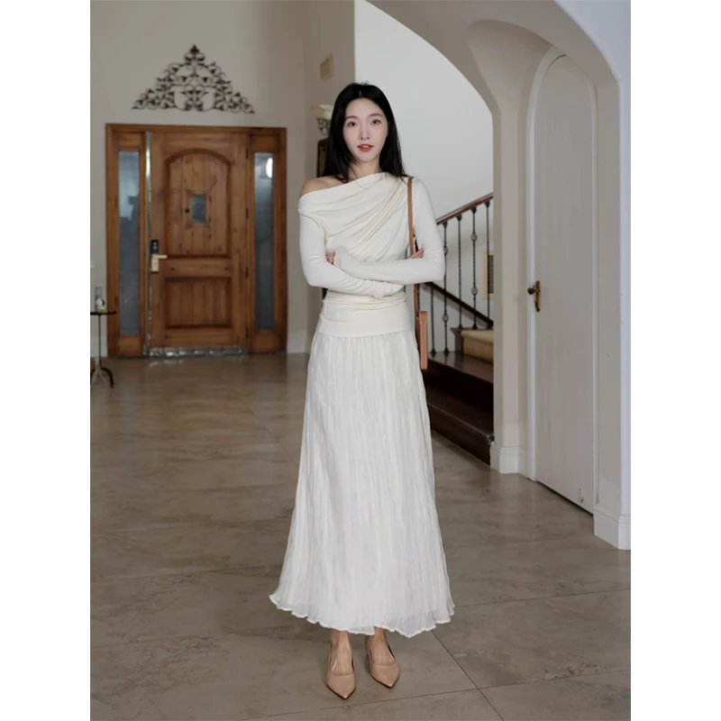 郭九九呢 法式温柔气质斜肩修身显瘦长袖t恤压褶半身裙G924Z15859