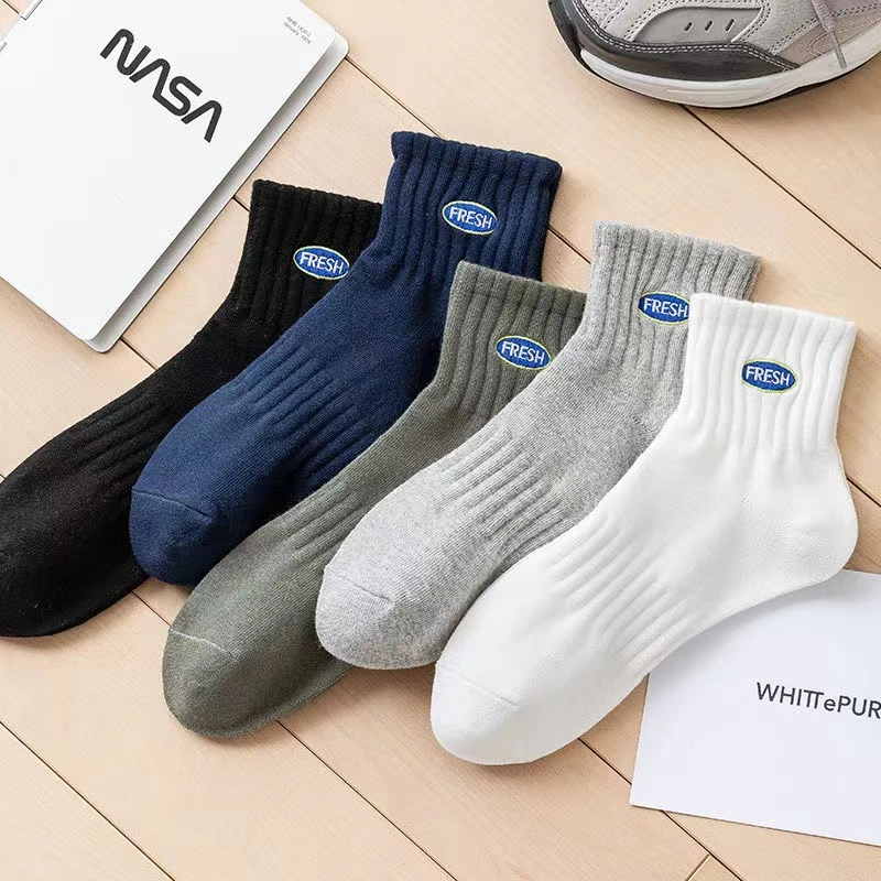 秋冬季中短筒袜透气男女袜子潮流ins百搭字母时尚休闲学生运动袜
