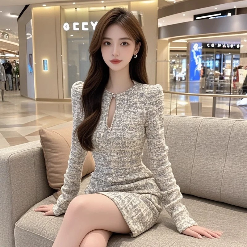 气质名媛风镂空长袖连衣裙女2025年秋冬新款气质修身显瘦包臀短裙