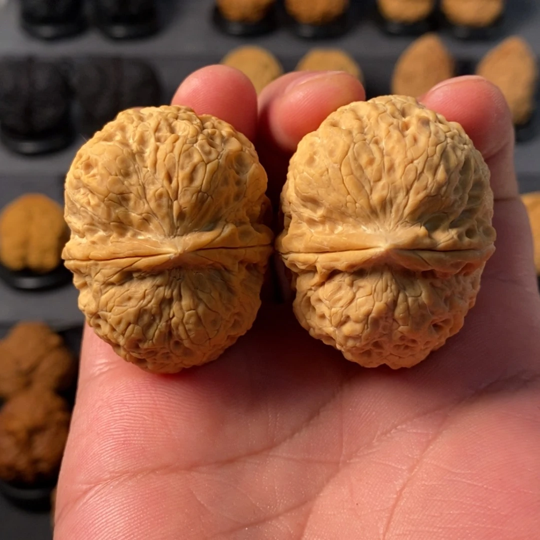 【闪购商品】文玩核桃把件