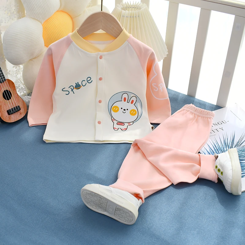 套装春秋男女孩可爱洋气棉无骨对开外穿衣服宝宝婴儿春秋装2件套