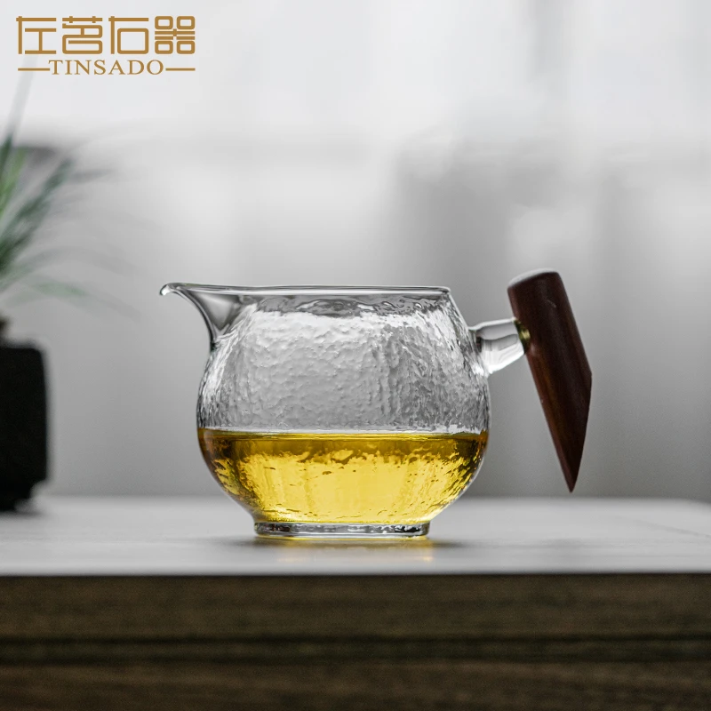 左茗右器木柄公道杯加厚玻璃茶具大容量日式公杯耐高温创意分茶器