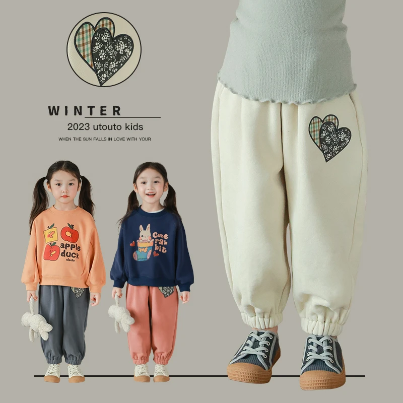 utouto大耳象女童爱心运动裤2023冬季新款儿童纯色休闲2309511