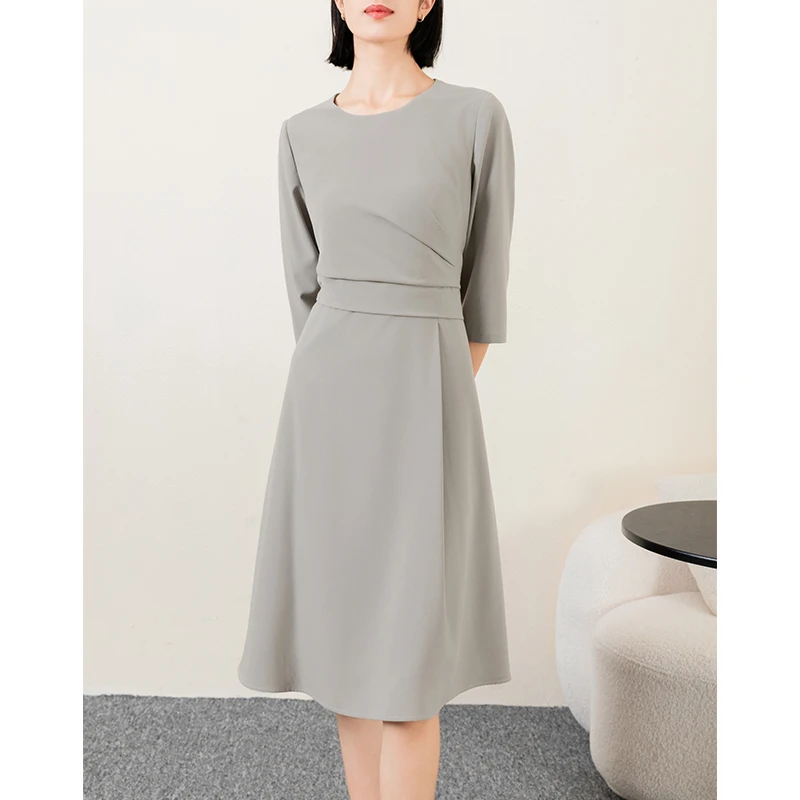 28342 秋季亲肤法式优雅卡其连衣裙修身显瘦双口袋设计感V领裙子
