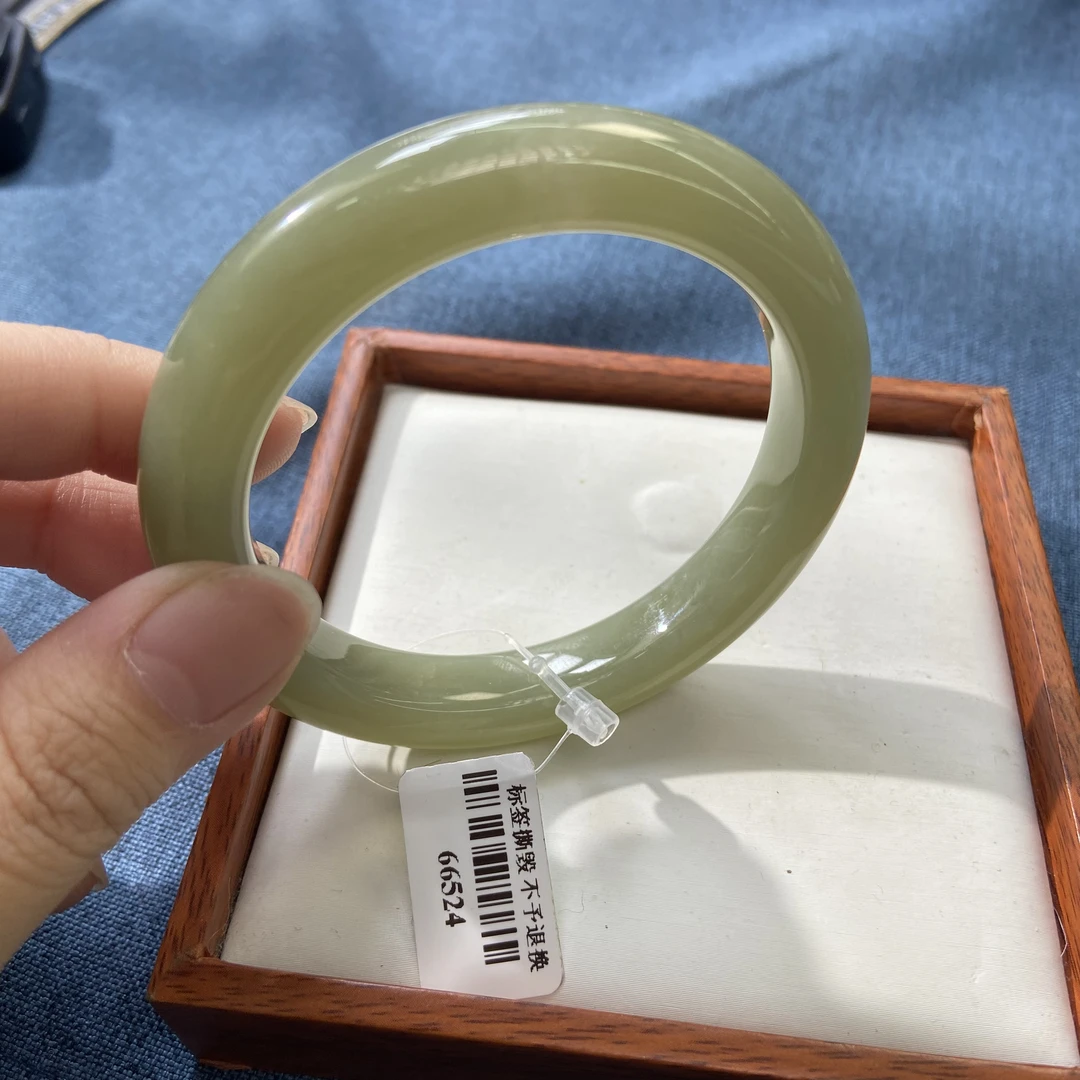 天然正品保真和田玉未镶嵌56