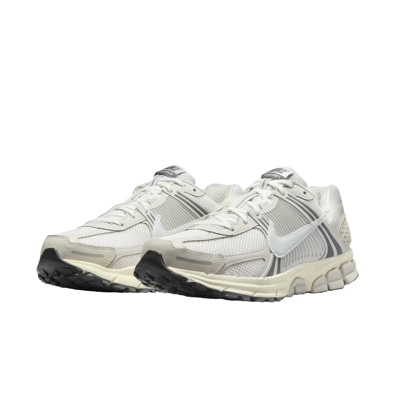 Nike 耐克男子ZOOM VOMERO男子 运动鞋复古运动休闲鞋 HF0731-007