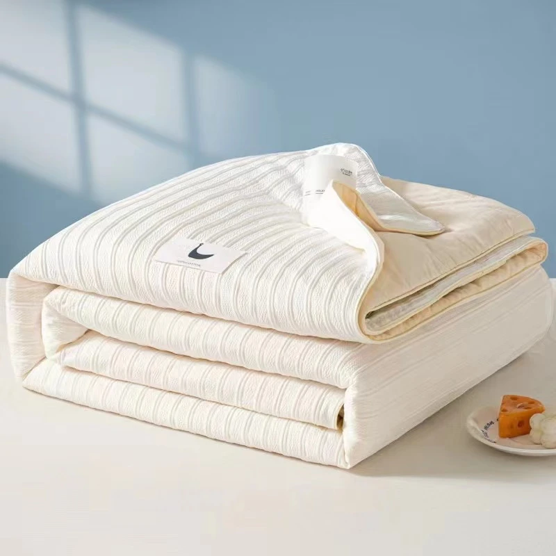 夏季空调房夏凉被