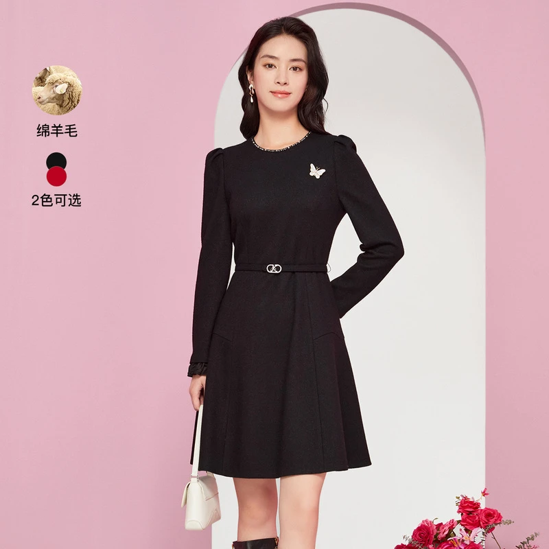 珂莱蒂尔时尚气质长袖针织连衣裙圆领收腰修身优雅KF09513W0