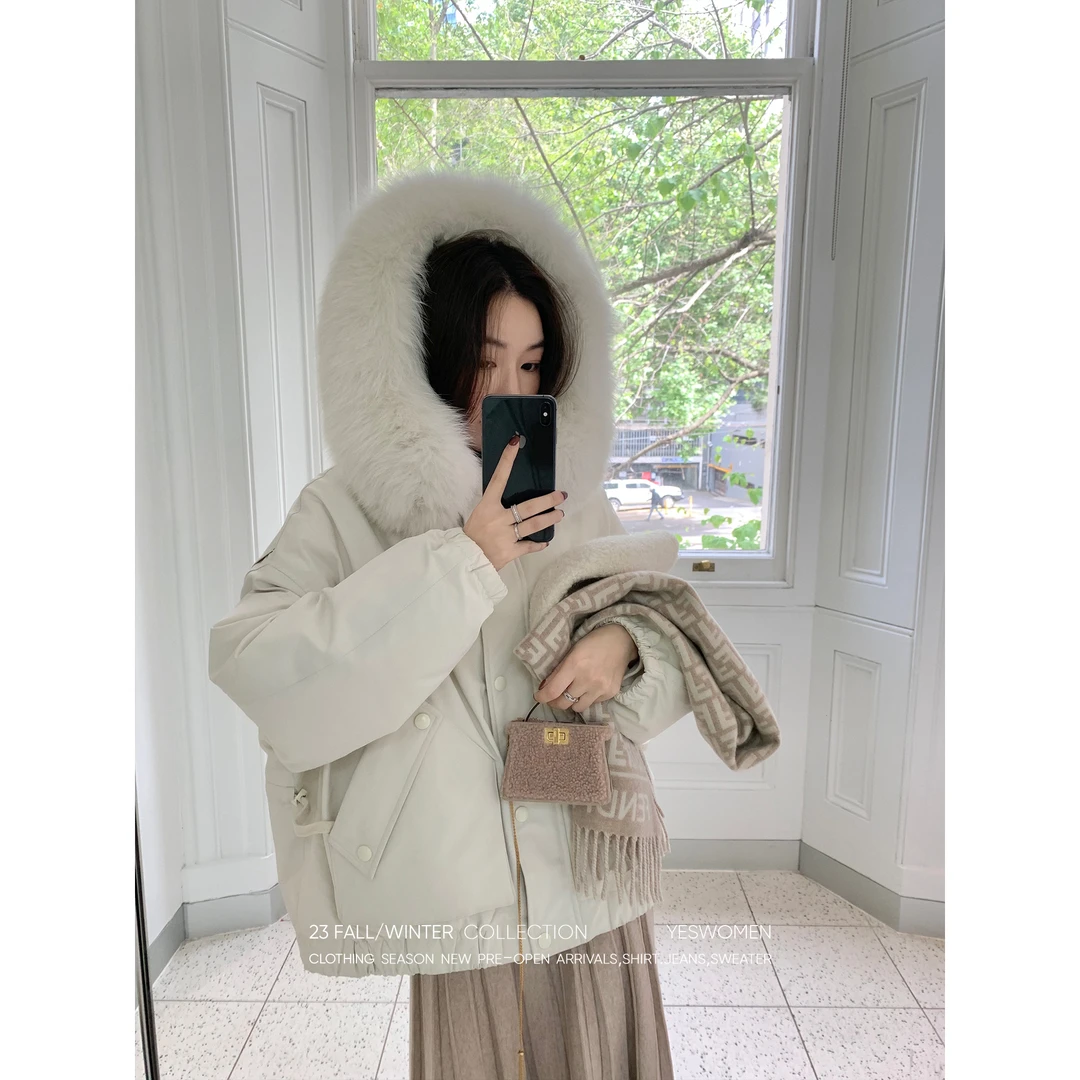 YESWOMEN羽绒派克服·三防面料狐狸大毛领 搭针织裙XYF62310A3547